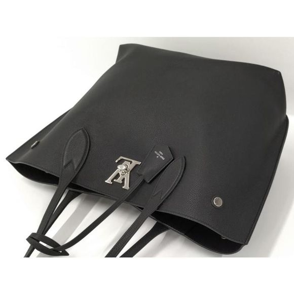 Louis Vuitton LockMe Go Tote Bag Leather Noir Black - Picture 3 of 9